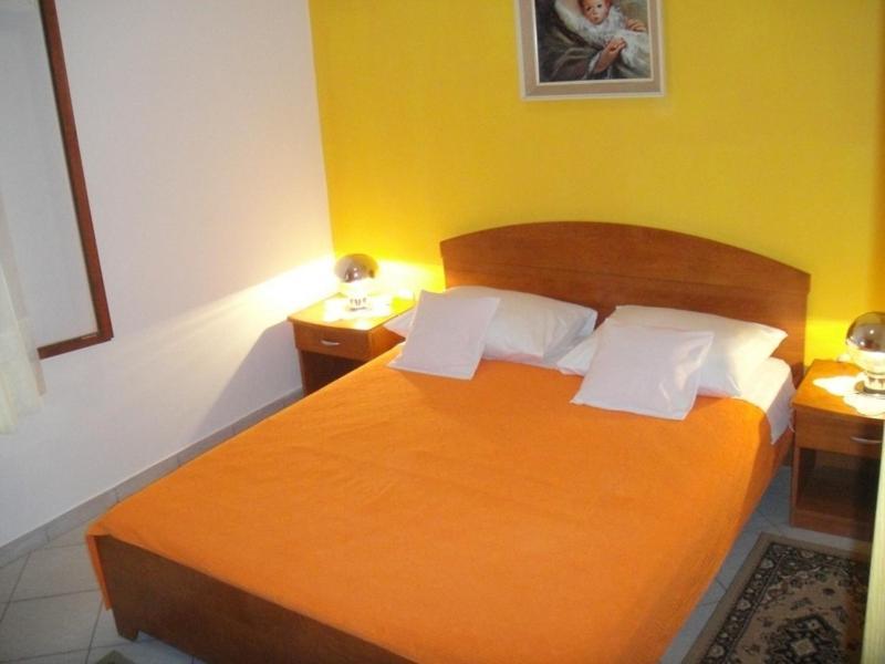 Apartments Ivan Orlic Vinisce ภายนอก รูปภาพ